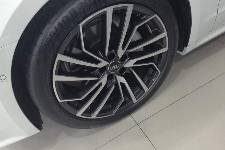 Used Audi A7 2024 45 TFSI Prestige Edition
