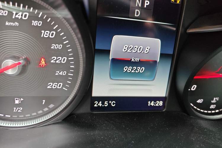 Used Mercedes-Benz C-Class 2018 C 200 Coupe Odometer Close Up