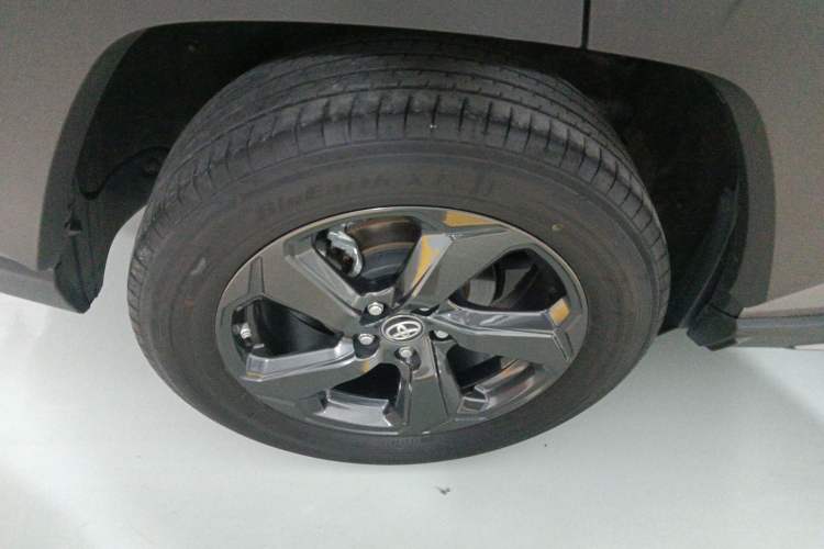 Used Toyota RAV4 2022 2.0L CVT 4x4 Fashion Edition
