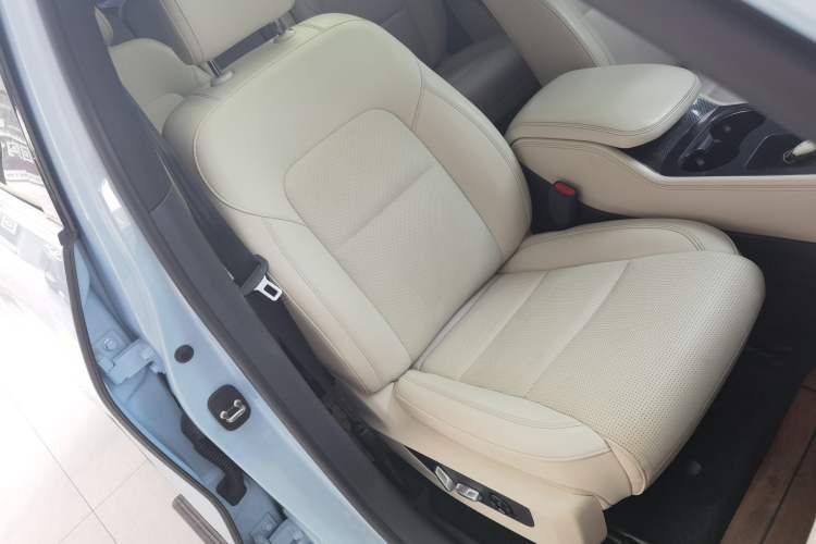 Used Li Auto ONE 2021 Extended-Range 6-Seater Version Right Front Seat