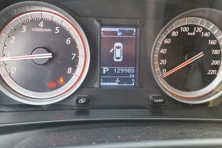 Used FORTHING Joyear X5 2017 Enjoy Series 1.6L CVT Luxury Model