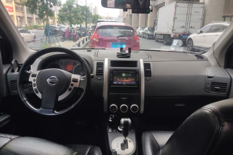 Used Nissan X-Trail 2010 2.5L CVT Luxury Edition 4WD
