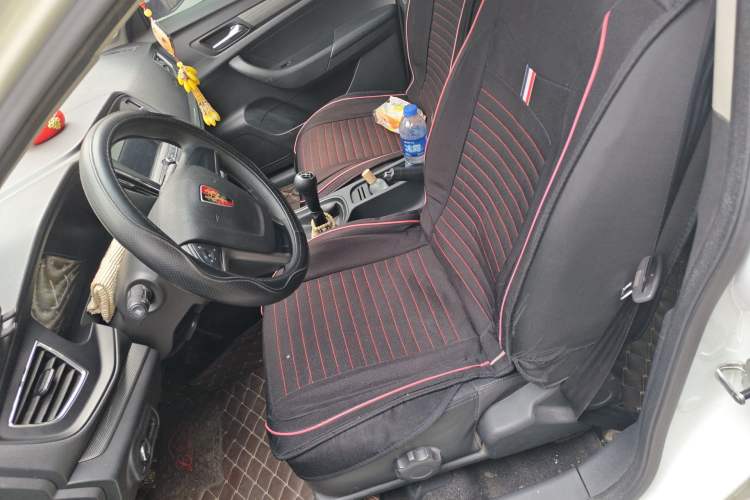 Used Roewe 360 2015 1.5L Manual Luxury Edition Left Front Seat