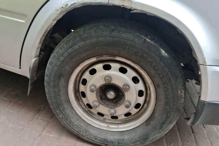 Used JMC Transit 2017 2.8T Commercial Version Short Wheelbase Mid-Roof 6/7/8-Seater JX493