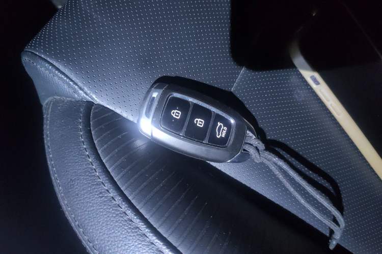 Used Hyundai Lafesta 2019 280TGDi Smart Speed Version China V Standard Vehicle Key