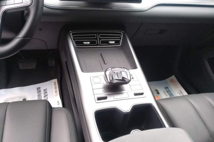 Used BYD Song Pro New Energy 2025 Second-Generation Intelligent Driving Version DM-i 115KM Superior Trim Gear Lever