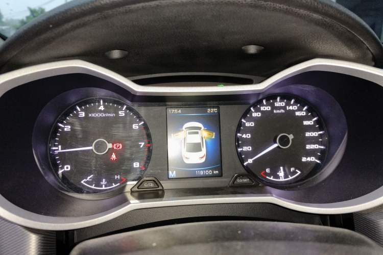 Used Geely Auto Emgrand GL 2018 1.8L Manual Elite Smart Connectivity Version Instrument Cluster