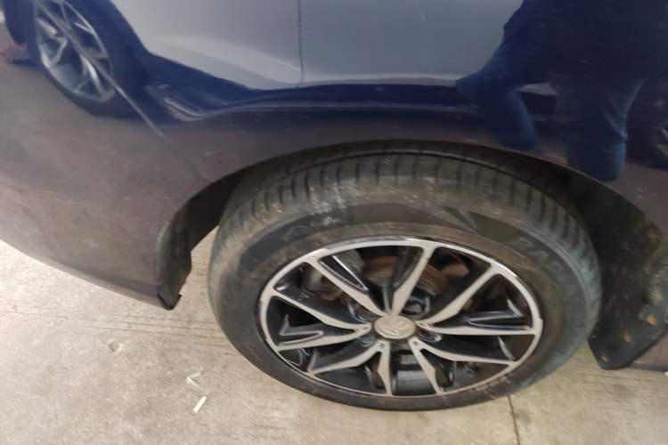 Used BYD Song MAX 2017 1.5T Automatic Smart Connect Prestige 7-Seater