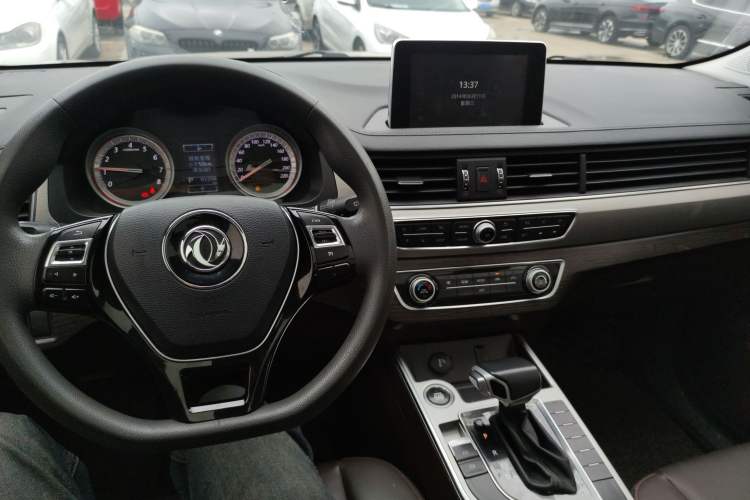 Used FORTHING Joyear X5 2017 Jingxiang Series 1.5T CVT Luxury Model Audio And AC Panel