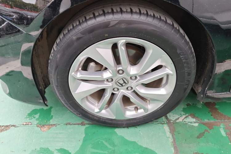 Used Honda Accord 2018 260TURBO Elite Edition China VI Left Front Wheel Hub