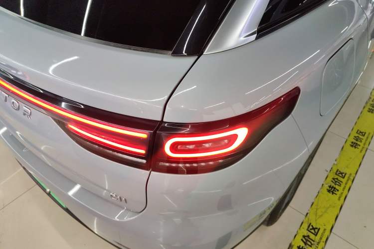 Used Leapmotor C11 2024 Range-Extended 300 Luxury Edition
