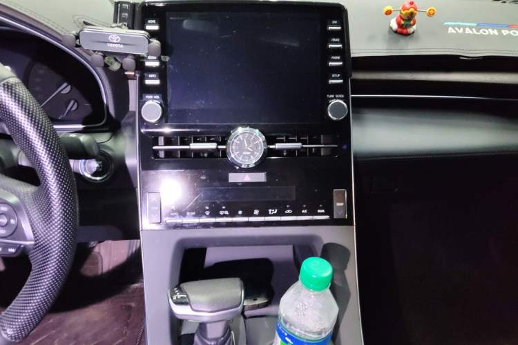 Used Toyota Avalon 2019 2.0L Luxury Edition China VI Standard