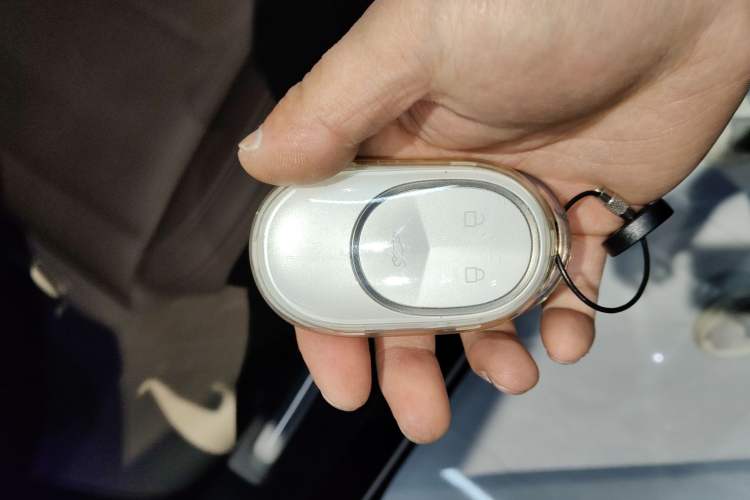 Used Nio ES6 2024 75 kWh