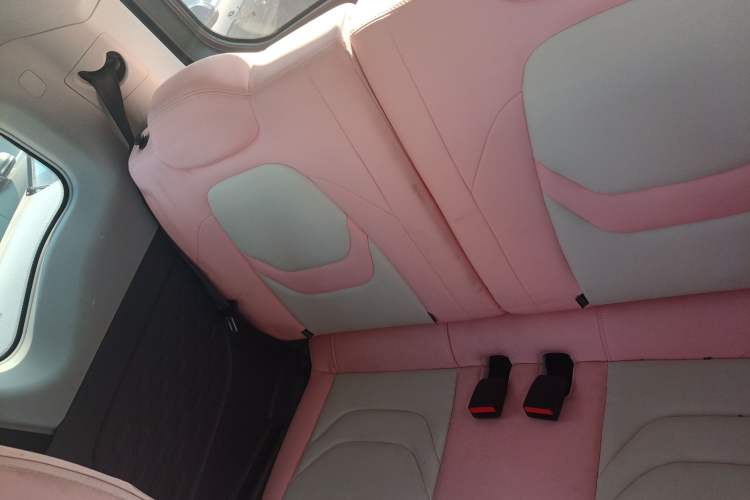 Used Chery QQ Ice Cream 2022 Taohuanxi Fragrant Peach Model