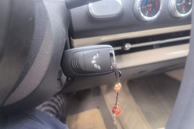 Used Wuling Bingo 2024 203km Light Edition Vehicle Key