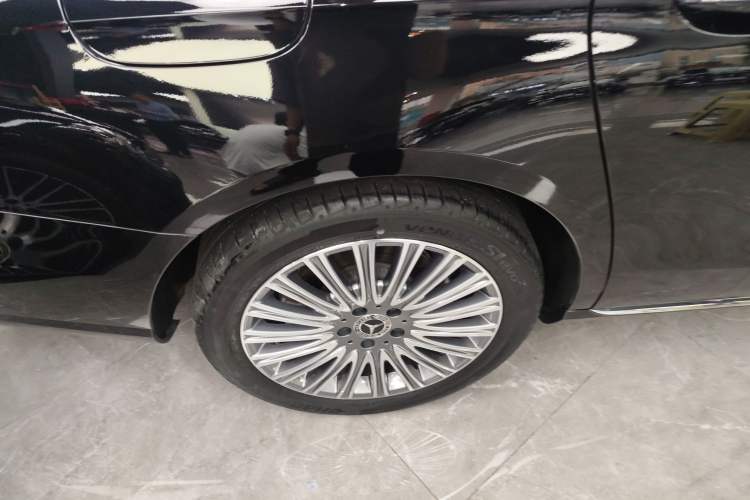 Used Mercedes-Benz E-Class 2021 E 300 L Luxury Model
