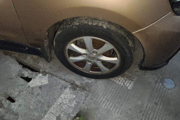 Used CHANGAN KAICHENG Ounuo S 2014 1.5L Base Version
