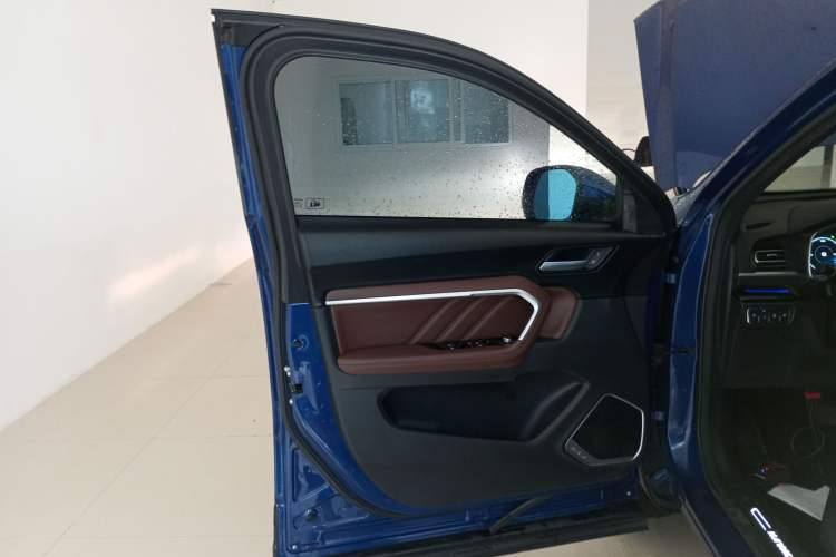 Used Haval H6 2017 Blue Label 2.0T Automatic Two-Wheel Drive Leading Model