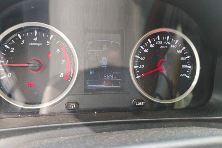 Used FORTHING SX6 2019 1.6L Manual Luxury Model China VI Standard Instrument Cluster