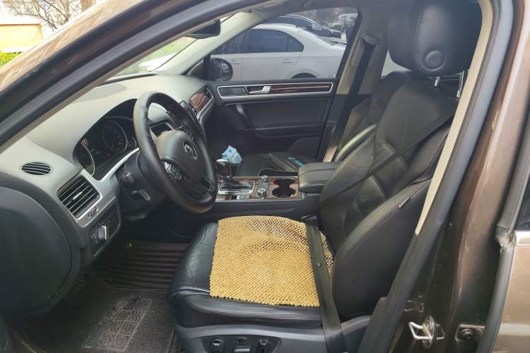 Used Volkswagen Touareg 2015 3.0 TDI Diesel Comfort Model