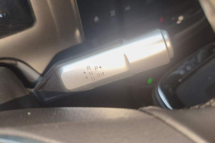 Used AION V 2023 Plus 80 Smart Enjoyment Seven-Seater Edition Ternary Lithium
