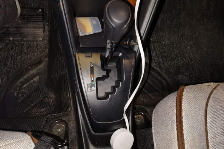 Used Toyota YARiS L Zhi Xiang 2022 1.5L CVT Leading PLUS Edition Gear Lever