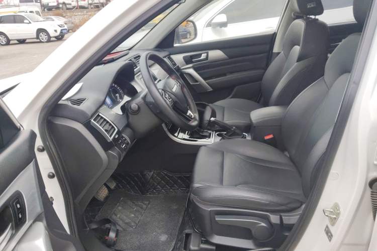 Used Haval H2 2017 Red-Label 1.5T Automatic Two-Wheel Drive Elite Model