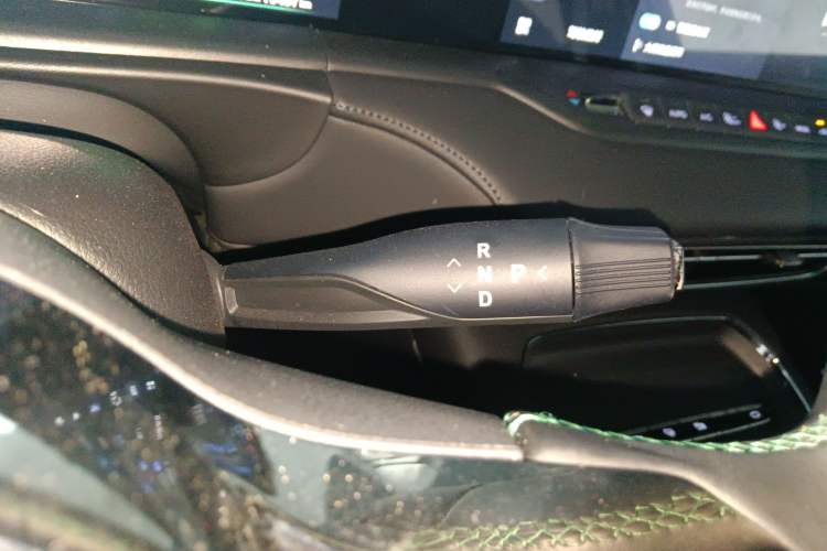 Used VOYAH FREE 2025 318 318 km Rear-Drive Touring Edition
