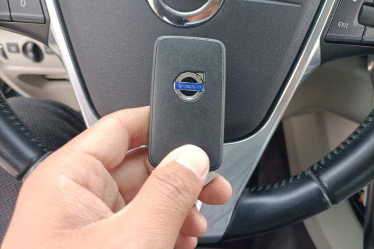 Used Volvo V40 2013 2.0T Zhiya Edition