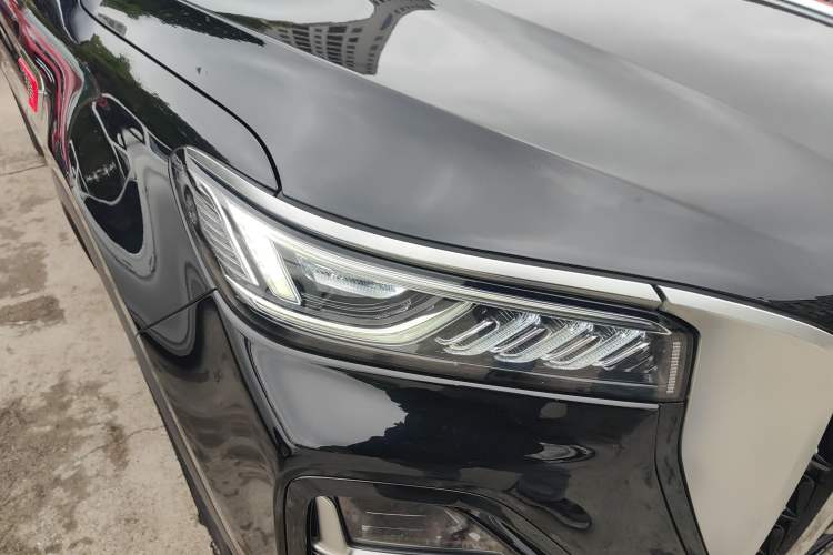 Used Hongqi HS5 2023 2.0T Qiyue Pro Edition Right Front Headlight