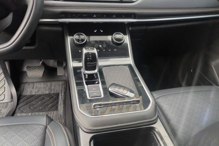 Used Chery Tiggo 8 2025 Excellence Edition 230 TCI Automatic Luxury Version 5 Seats