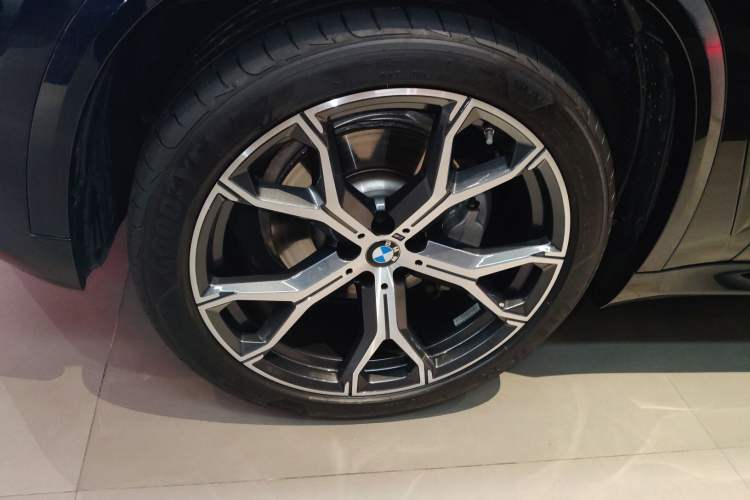 Used BMW X5 2023 xDrive 30Li Luxury M Sport Night Edition Package