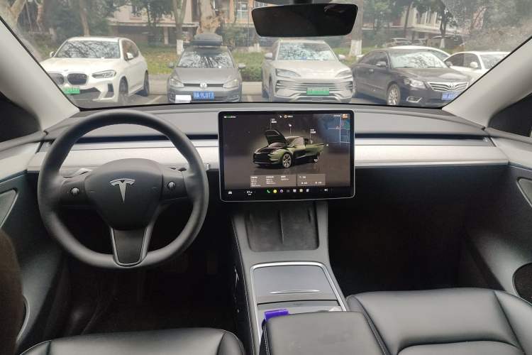 Used Tesla Model Y 2024 Rear-Wheel-Drive Version