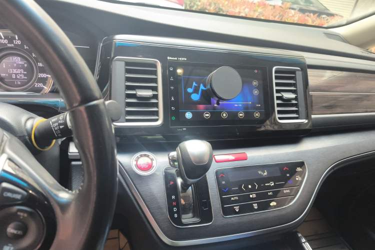 Used Honda Elysion 2016 2.4L Style Edition