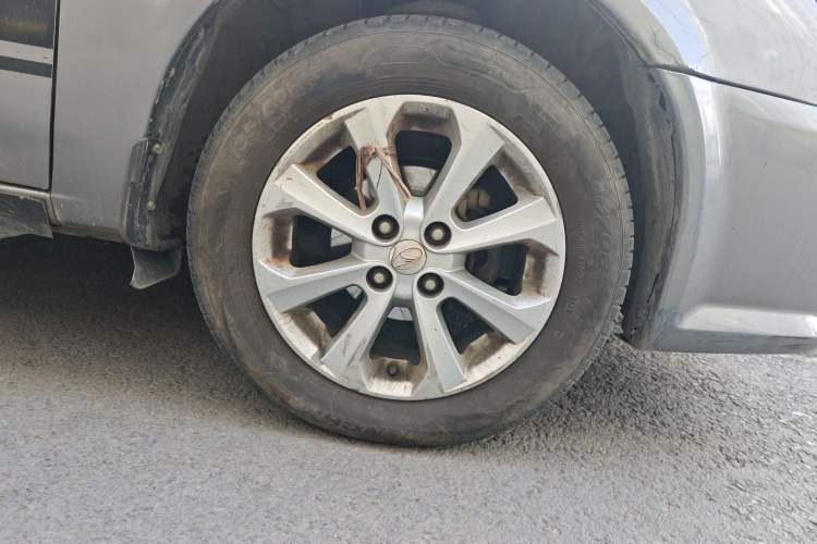 Used Soueast V3 Lingyue 2012 1.5L Manual Comfort Edition
