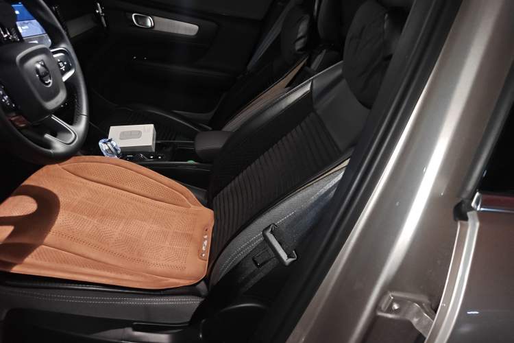 Used Volvo XC40 2024 B3 Zhiyuan Luxury Edition