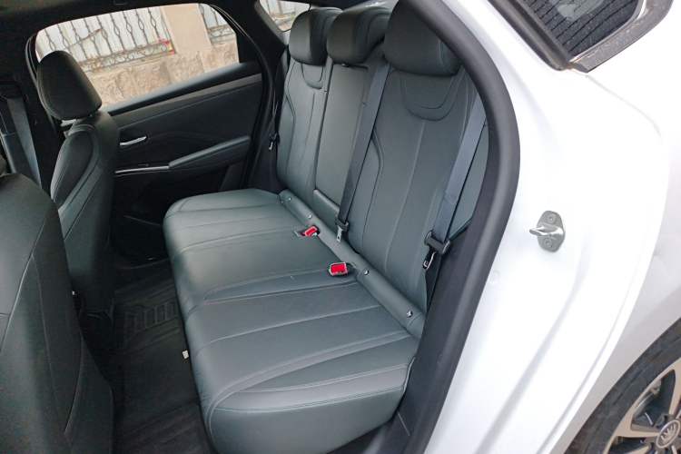 Used BYD Qin PLUS 2025 DM-i Smart Drive 120KM Superior Model
