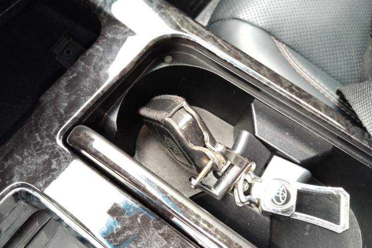 Used Toyota Crown 2018 2.0T Fashion Edition