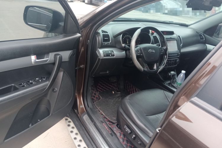 Used Kia Sorento 2013 2.2T 7-seat Diesel Luxury Edition
