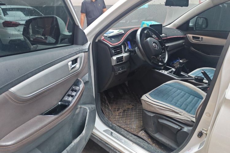 Used FORTHING Joyear X5 2017 1.6L Manual Luxury Model
