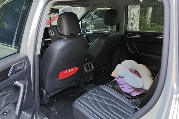 Used Volkswagen Tiguan L 2022 330TSI Automatic Two-Wheel Drive Smart Edition