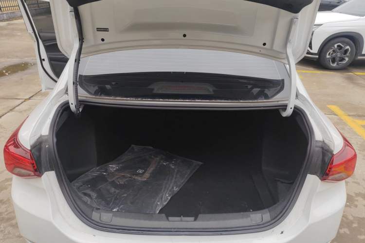 Used Chevrolet Cavalier 2021 325T Automatic Enjoyment Edition
