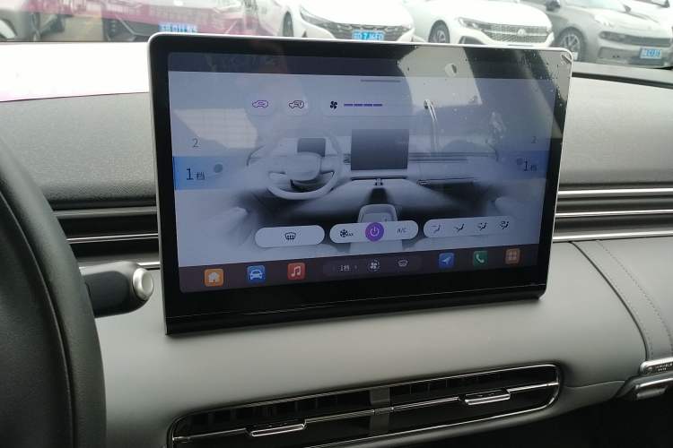 Used Dongfeng NAMMI 01 2024 330 Air