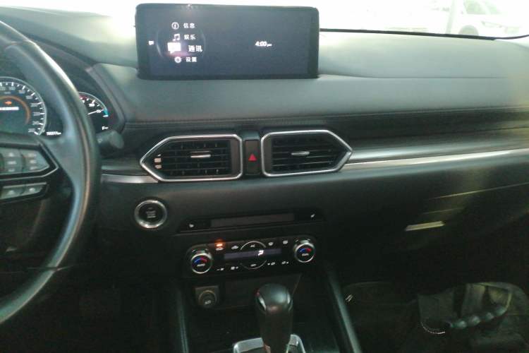 Used Mazda CX-5 2022 2.0L Automatic Two-Wheel Drive Zhiya Version Audio And AC Panel