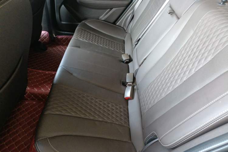 Used Baojun 630 2016 1.5L manual Comfort trim level Left Rear Seat