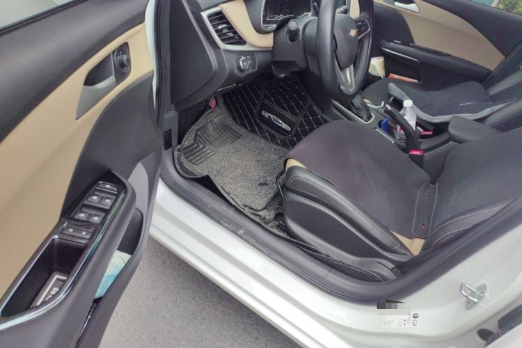 Used Chevrolet Monza 2022 320 Automatic Enjoyment Sunroof Version
