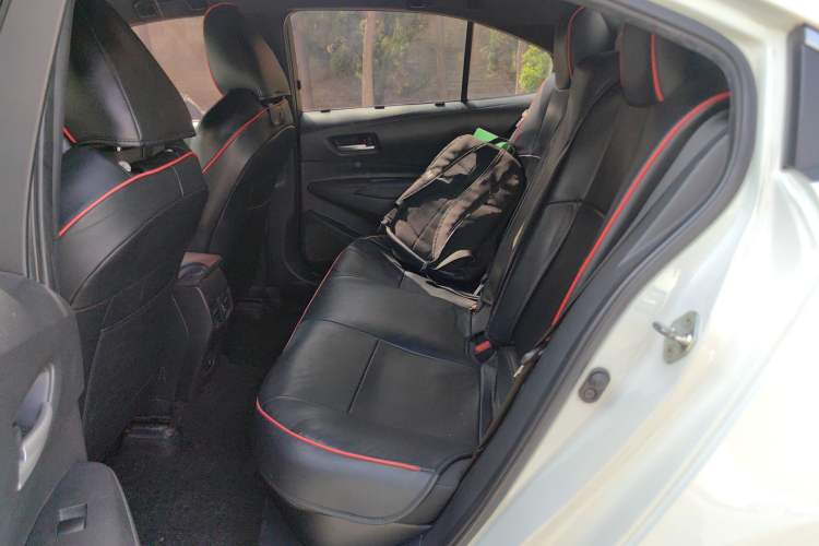 Used Toyota Levin 2022 Dual-Motor 1.8H E-CVT Leading Edition Left Rear Seat