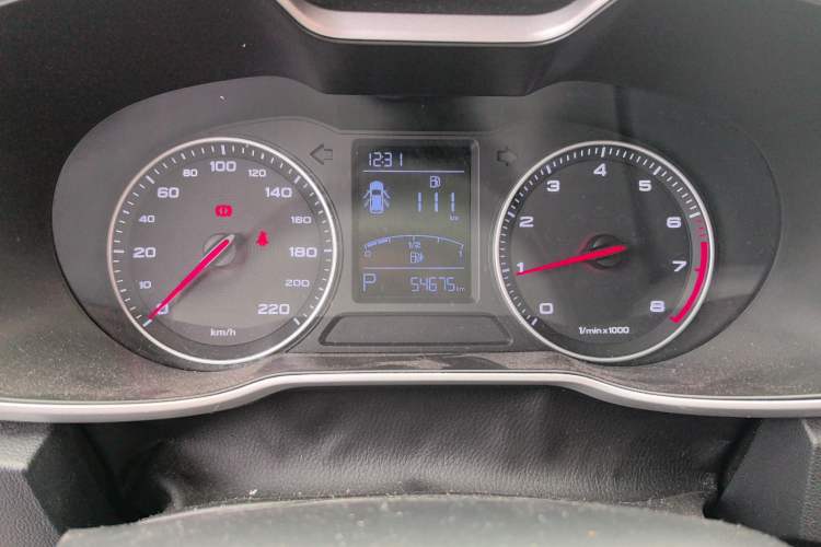 Used MG ZS 2017 16T Automatic Prestige Edition Instrument Cluster