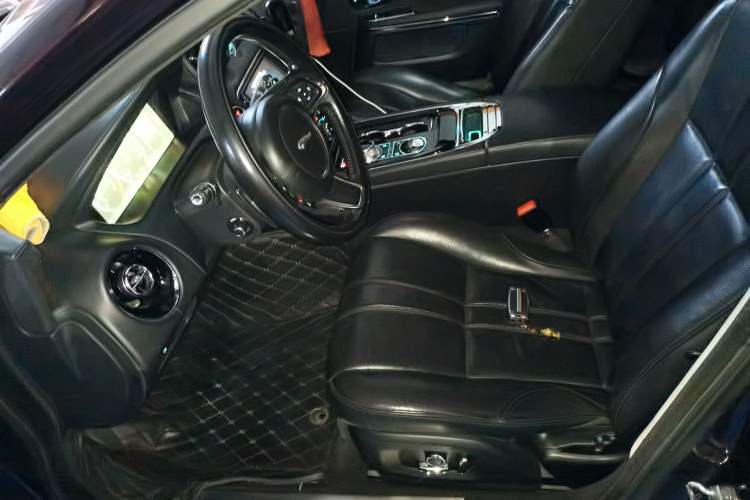 Used Jaguar XJ 2016 XJL 2.0T Two-Wheel-Drive Elegant Business Edition Left Front Seat