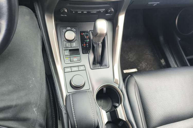 Used Lexus NX 2017 200 Front-Wheel-Drive X-Trail SE Edition